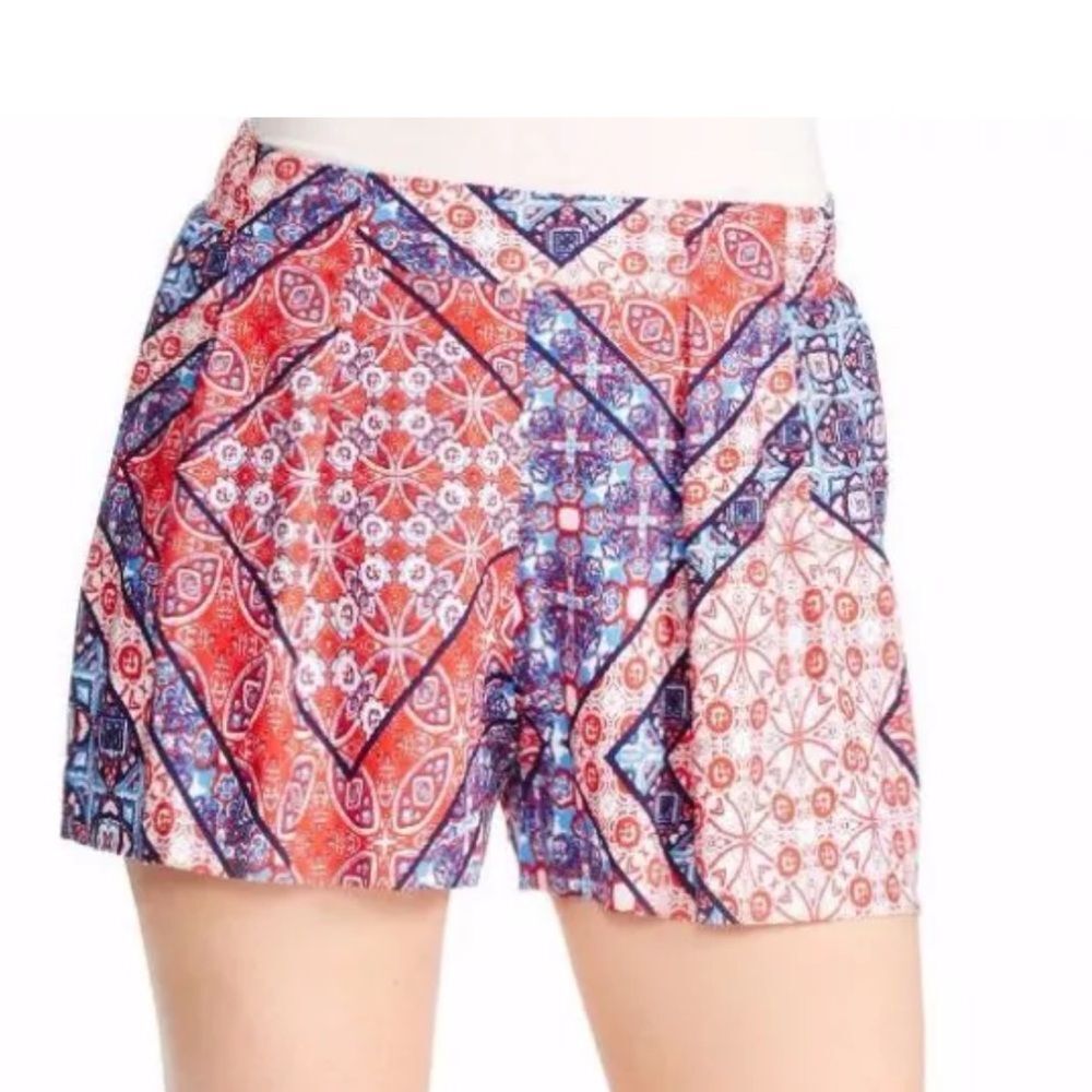 Jessica Simpson Izzy Bandana Print Soft Pleat Shorts Sz M